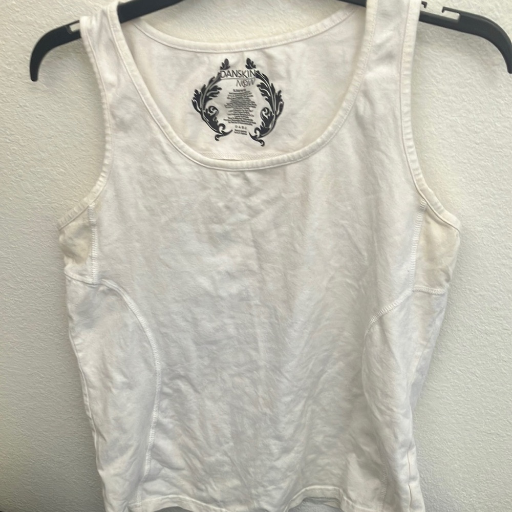 Danskin now tank top xl